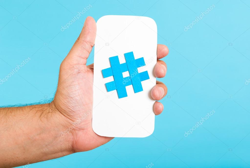 Campagna social ads su smartphone
